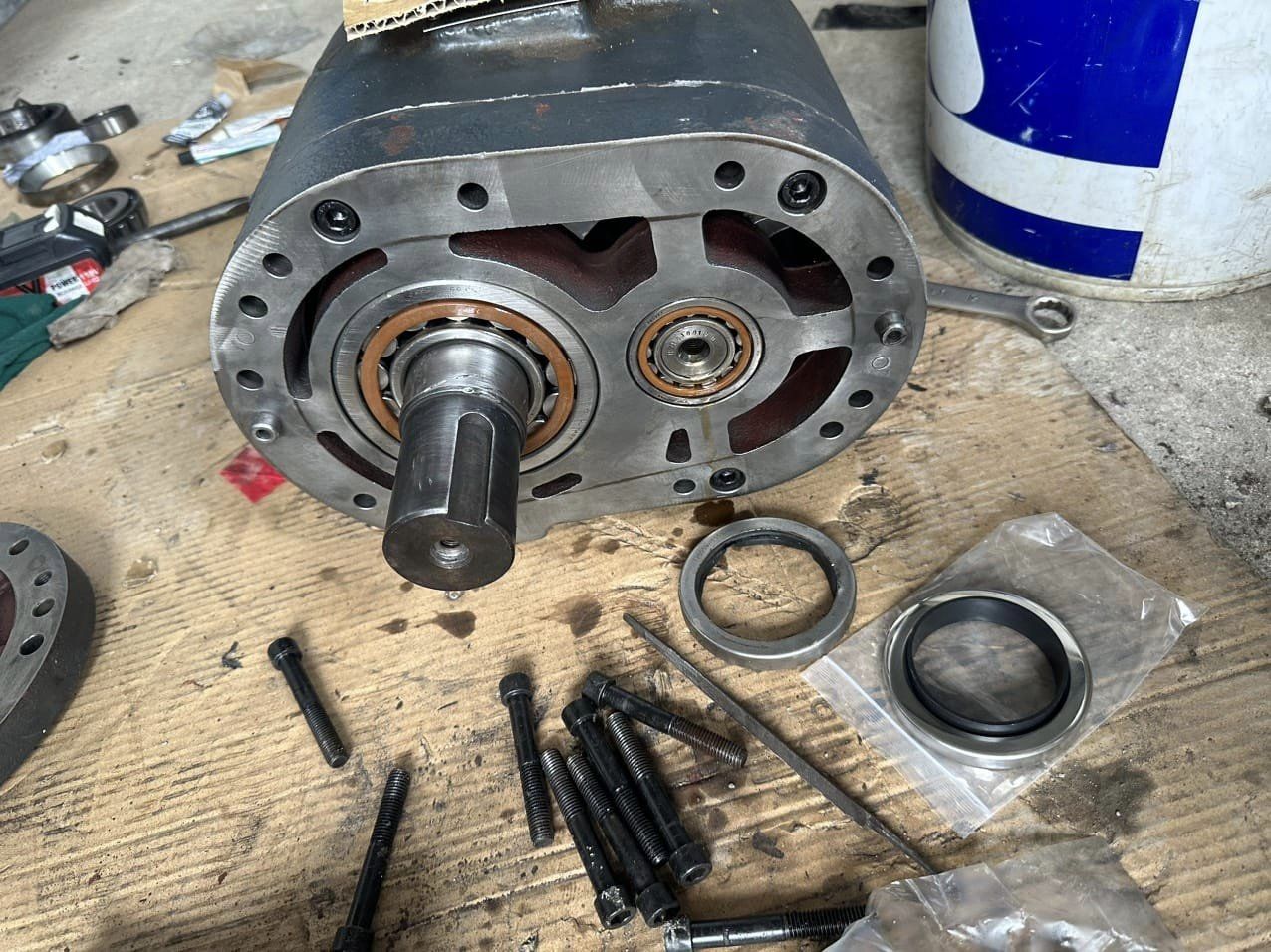 Hướng dẫn bảo dưỡng máy nén khí đúng cách – tăng tuổi thọ